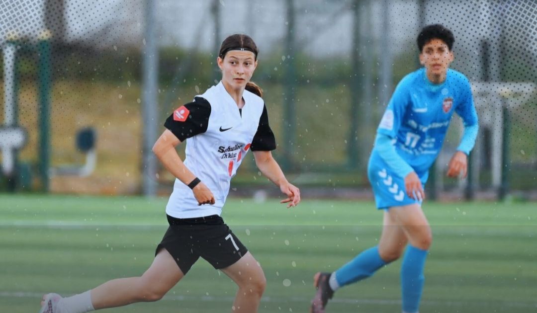 Elevele lui Andra Vela sunt pe locul 6 în campionat| Foto: U Olimpia Cluj Facebook