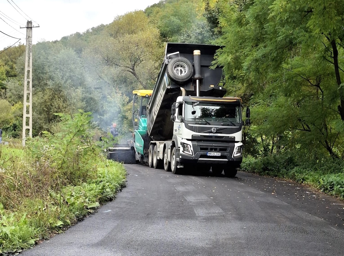 Drumul județean dintre Chiuiești și Mănăstirea Cășiel va fi asfaltat | Foto: Consiliul Județean Cluj