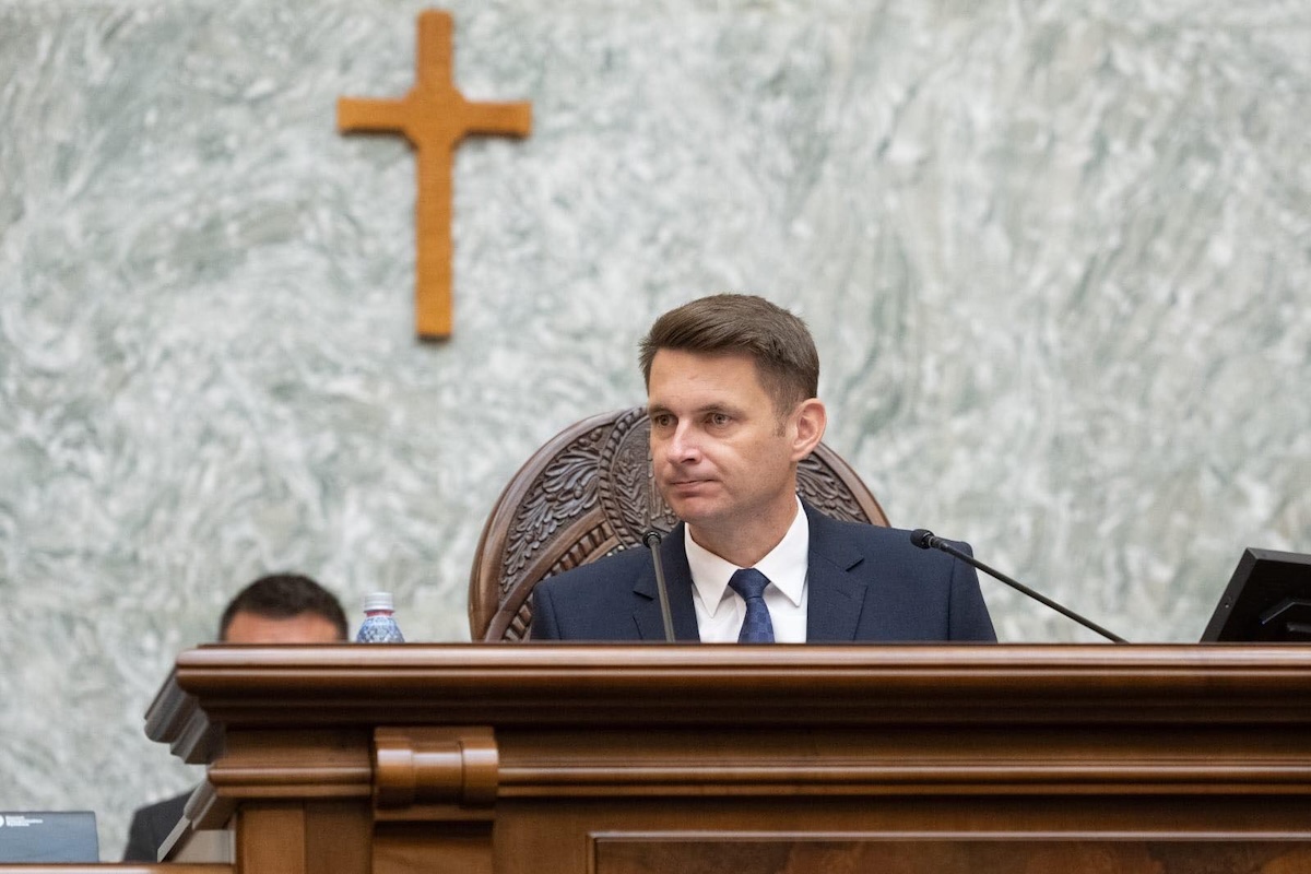 Președintele Senatului, clujeanul Mircea Abrudean salută decizia CCR care a validat două reforme | Foto: Facebook, Mircea Abrudean