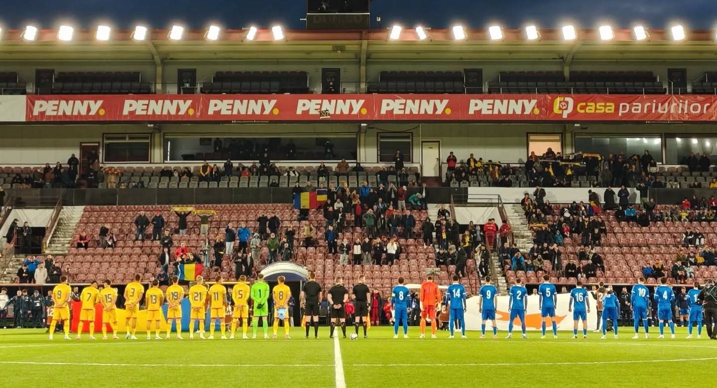România U21 este antrenată de Costin Curelea, fostul antrenor secund de la CFR Cluj | Foto: Echipa Națională de Fotbal a României Facebook