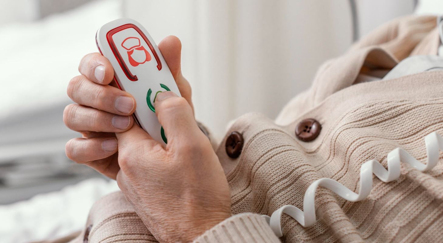 Butonul de panică, obligatoriu în fiecare salon de spital|Foto: pexels.com