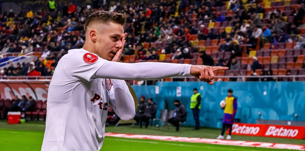 Louis Munteanu este unul dintre cei mai scumpi jucători din lotul CFR-ului | Foto: Fotbal Club CFR 1907 CLUJ - Facebook