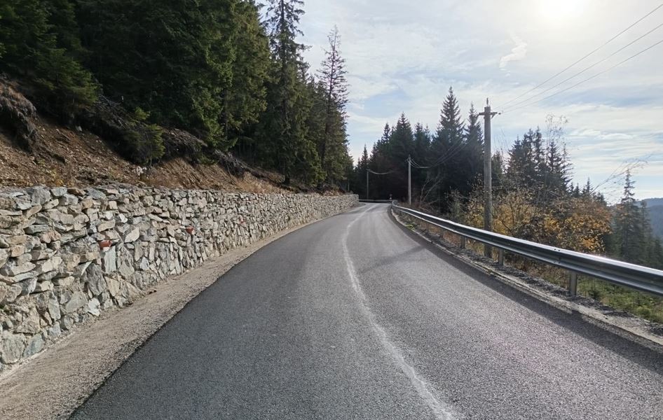 Veste bună pentru pasionații de munte: a fost modernizat drumul care leagă pârtia de schi Buscat de stațiunea Muntele Băișorii|Foto: Consiliul Județean Cluj