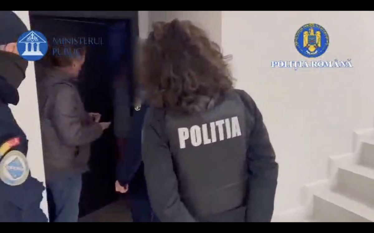 Un clujean a fost reținut după ce ar luat „pe firmă” mai multe mașini în leasing și nu a plătit ratele | Foto: IPJ Cluj