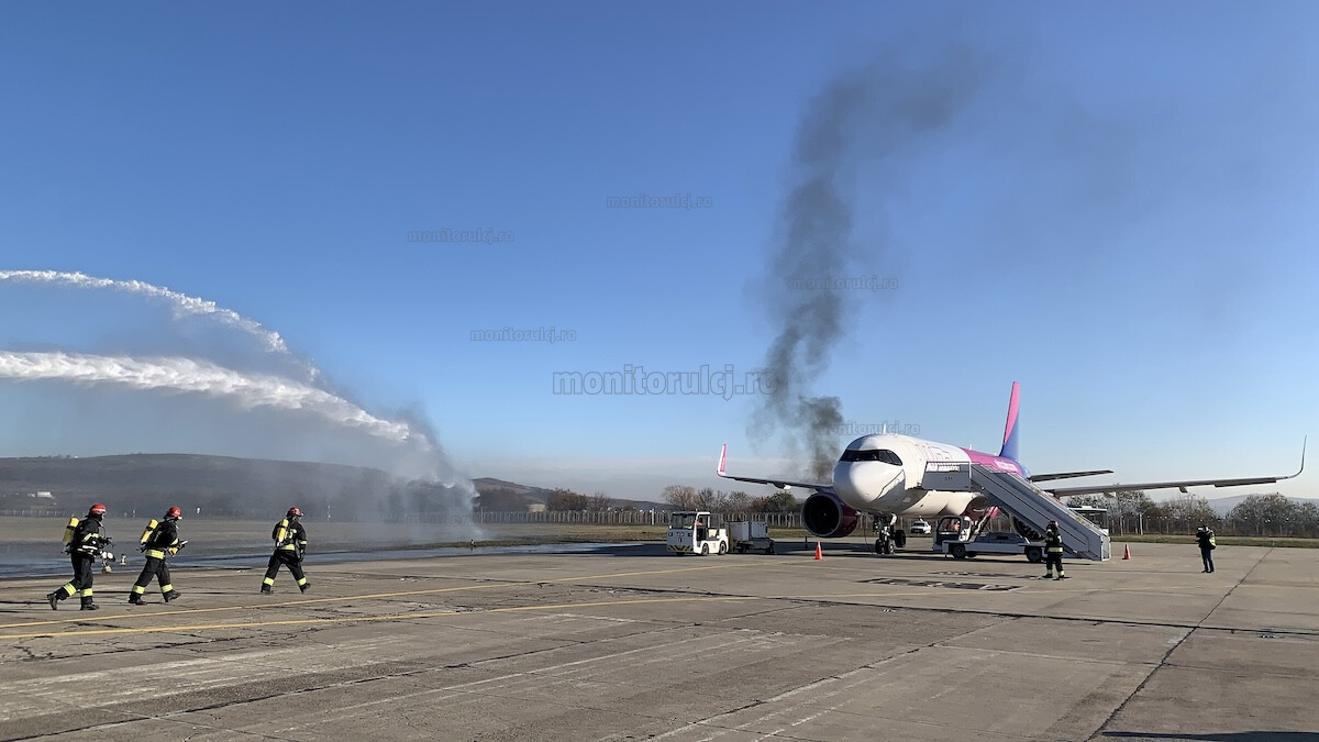 Simulare de accident aviatic la Aeroportul Cluj | Foto: Sergiu Tămaș, monitorulcj.ro
