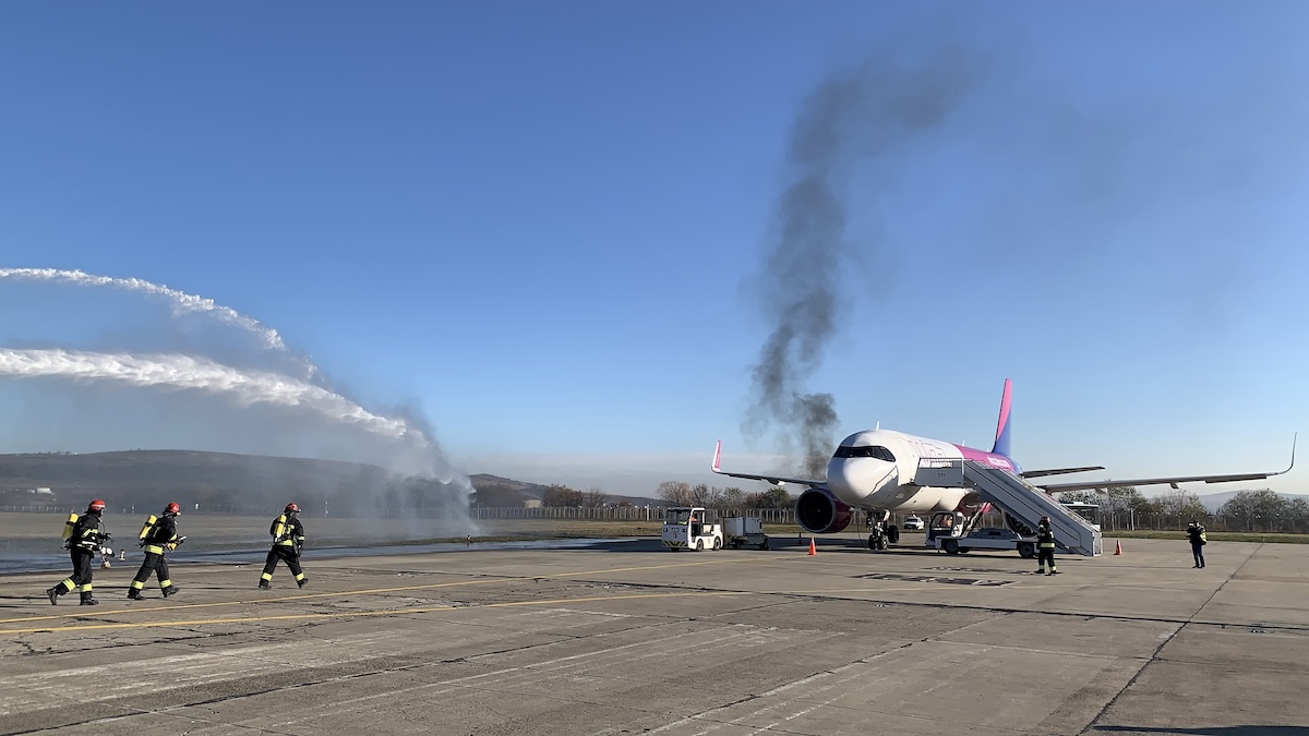 Simulare de accident aviatic la Aeroportul Cluj | Foto: Sergiu Tămaș, monitorulcj.ro