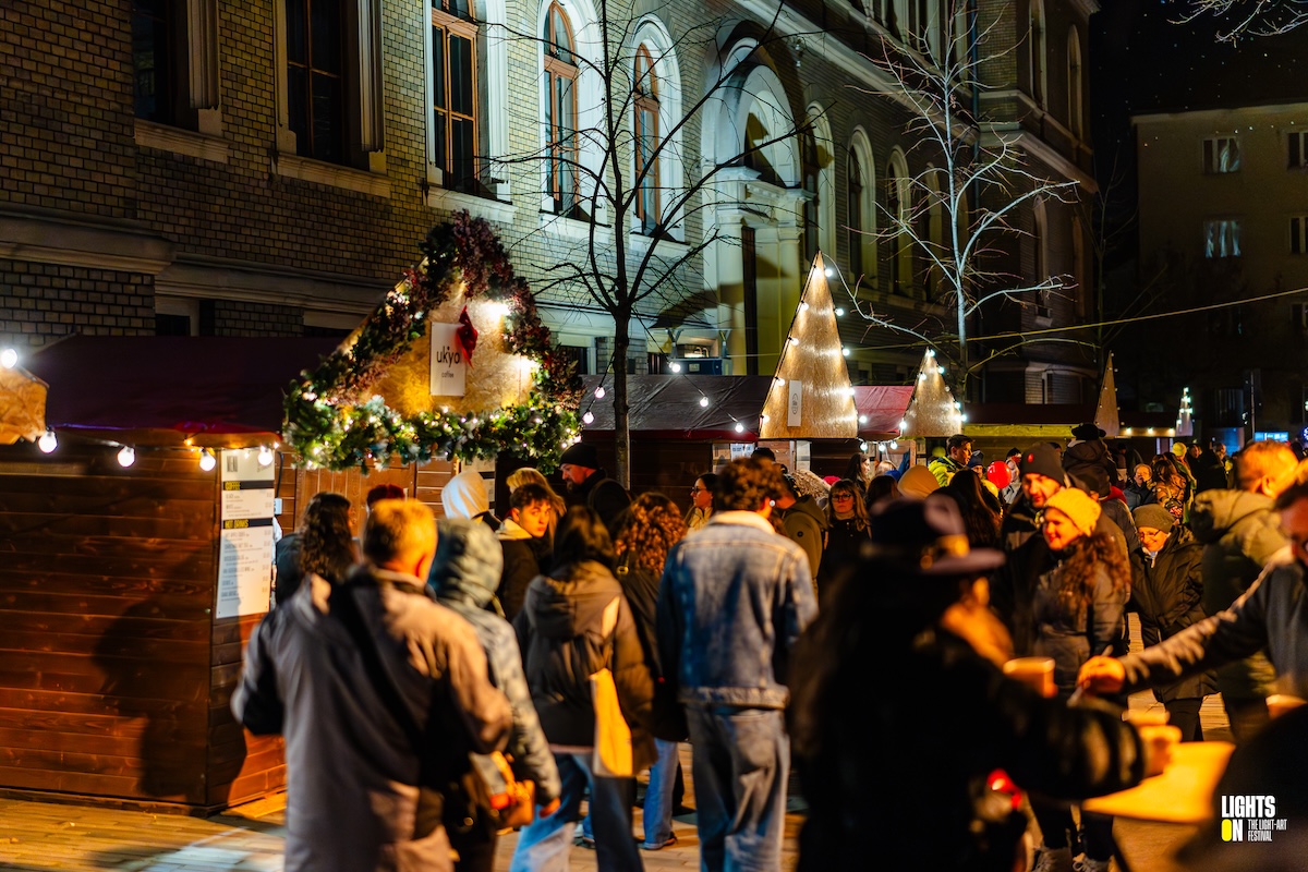 Celălalt Târg de Crăciun din Cluj-Napoca va avea loc între 28 noiembrie și 7 decembrie 2025 | Foto: Facebook, Celălalt Târg de Crăciun