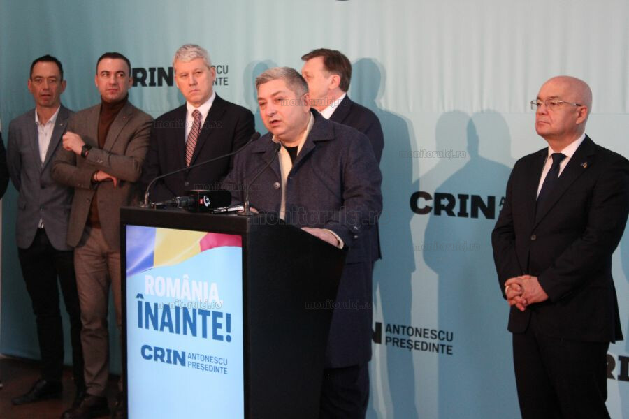 Alin Tișe, alături de Emil Boc, Cătălin Predoiu și Crin Antonescu, cu ocazia vizitei candidatului la prezidențiale Crin Antonescu la Cluj (martie 2025) | Foto: monitorulcj.ro