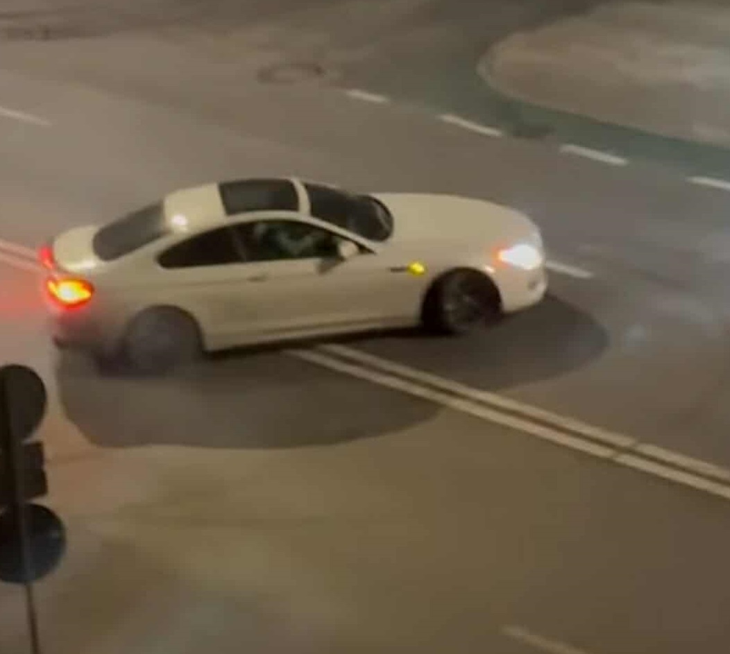 Drifturi în miez de noapte pe strada Corneliu Coposu|Foto: Info Trafic jud. Cluj - Facebook