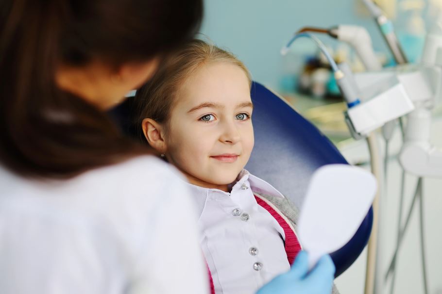 Intervenții stomatologice cu anestezie generală, în spitalele publice de urgență. Propunerea ministrului Sănătății|Foto: Depositphotos.com