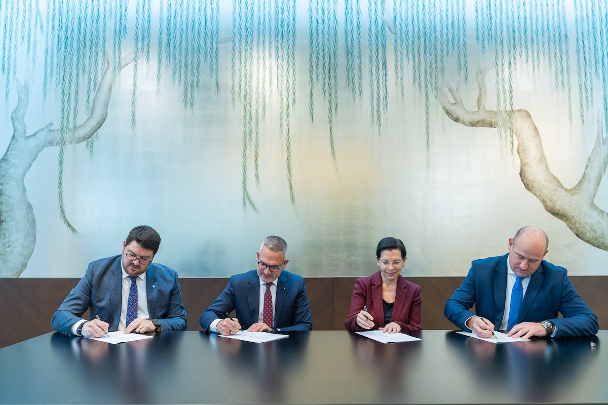 Grupul Banca Transilvania a anunțat, vineri, 28 noiembrie 2025, achiziția companiei BRD Pensii | Foto: Banca Transilvania