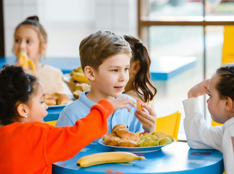 Fonduri suplimentare pentru a oferi o masă decentă elevilor clujeni prin intermediul programului „Masă sănătoasă”|Foto: pexels.com