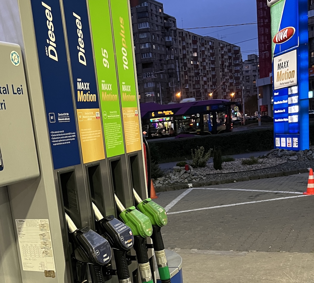 România are prețuri de Occident la pompă, însă lefurile sunt mult mai mici | Foto: Sergiu Tămaș, monitorulcj.ro / Fotografie ilustrativă