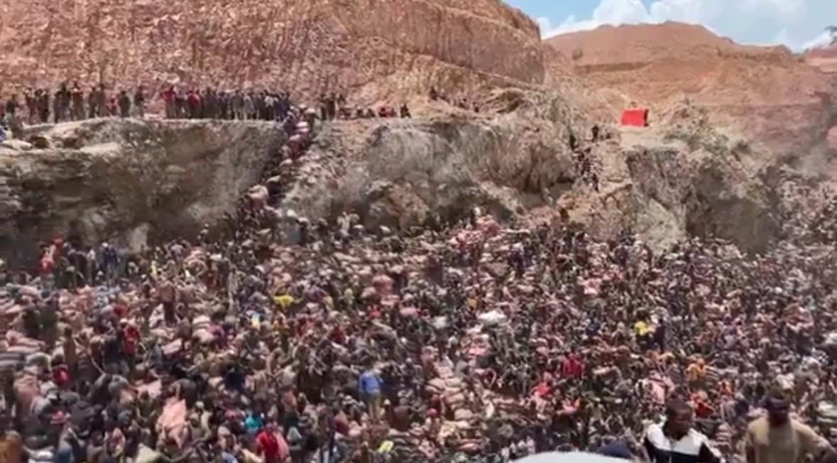 Catastrofă în Congo. Peste 200 de oameni au murit îngropați de vii | Foto: captură de ecran, X wideawake_media
