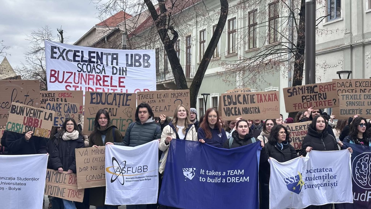După protestul studenților, UBB Cluj a transmis că este deschisă dialogului onest și constant | Foto: Mădălina IVAN, monitorulcj.ro