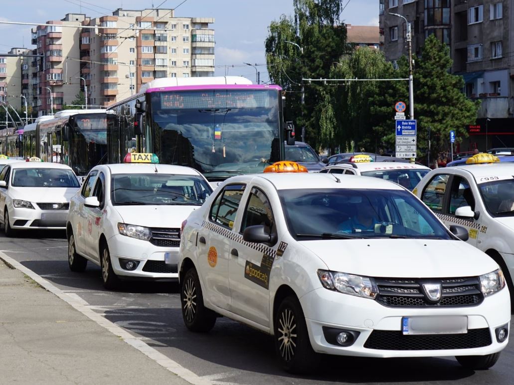 Taximetriștii clujeni sesizează Comisia Europeană în privința aplicațiilor de ride sharing|Foto: monitorulcj.ro