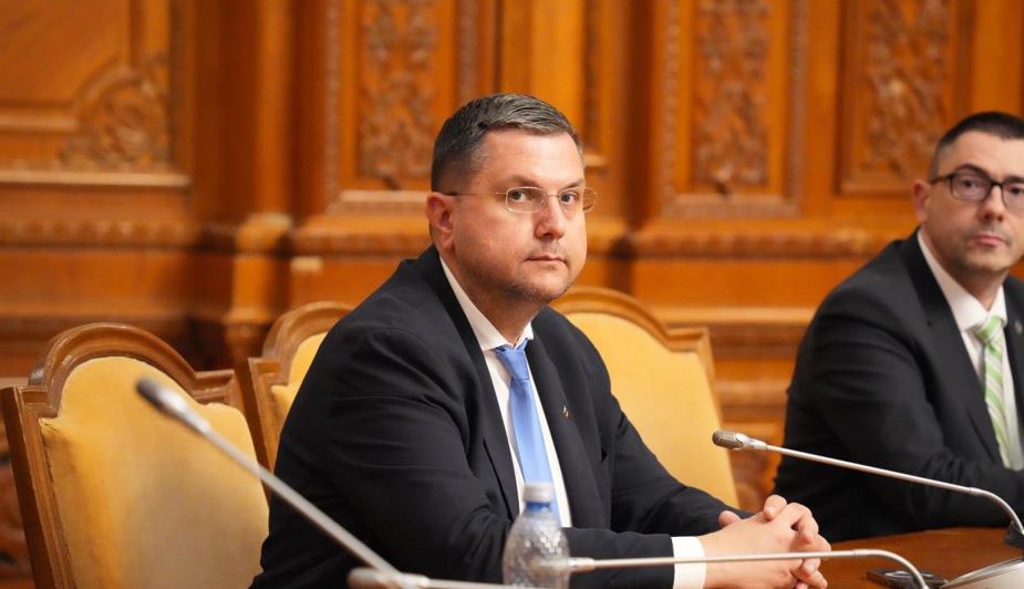 Aviz favoriabil pentru bugetul Ministerului Transporturilor. Deputatul Radu Moisin: „Investiții importante pentru infrastructura din județul Cluj”|Foto: Radu Moisin - Facebook