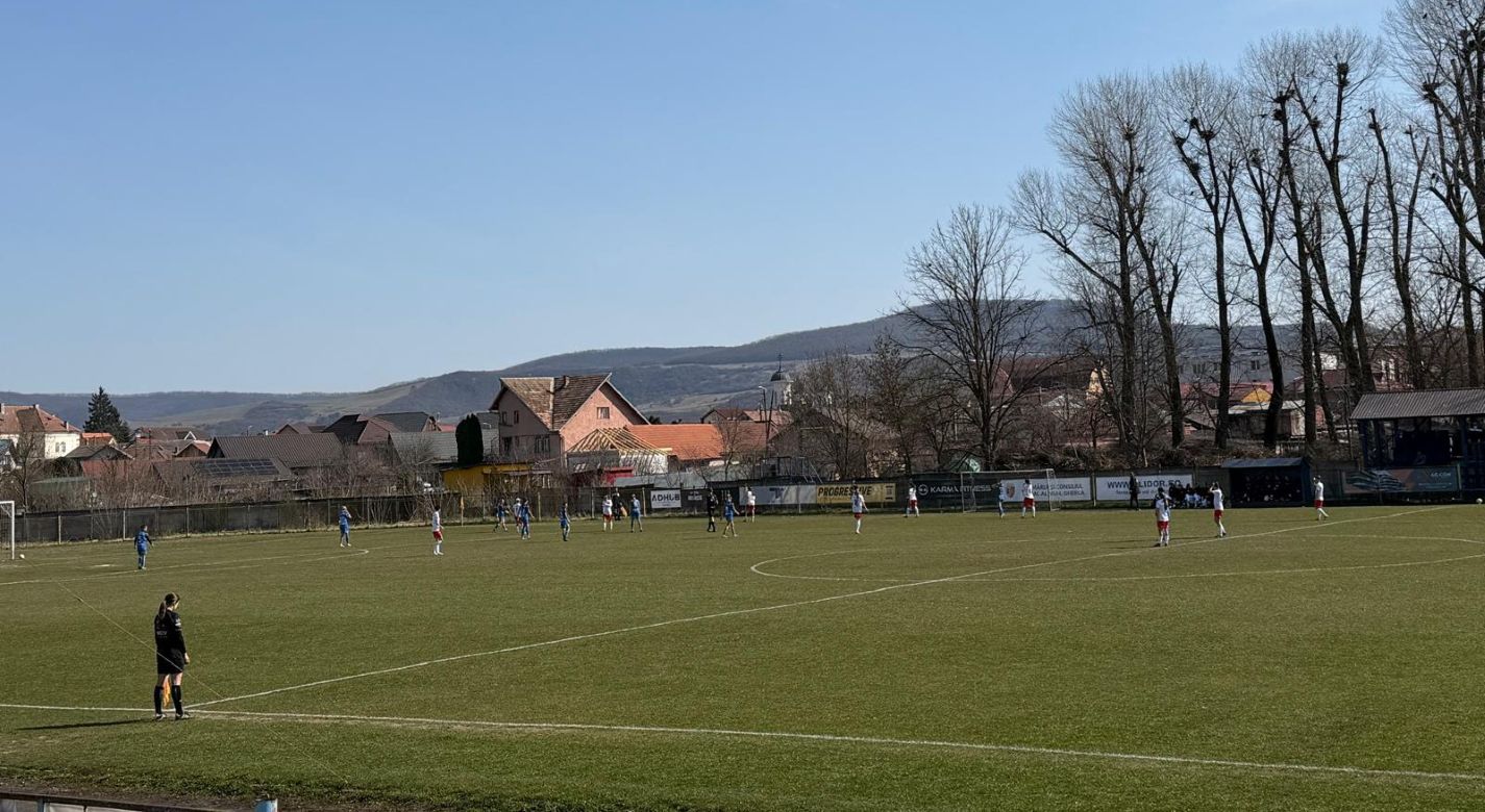Olimpia Gherla a cedat meciul contra Gloriei Bistrița / Foto: Sergiu CRĂCIUN, monitorulcj.ro