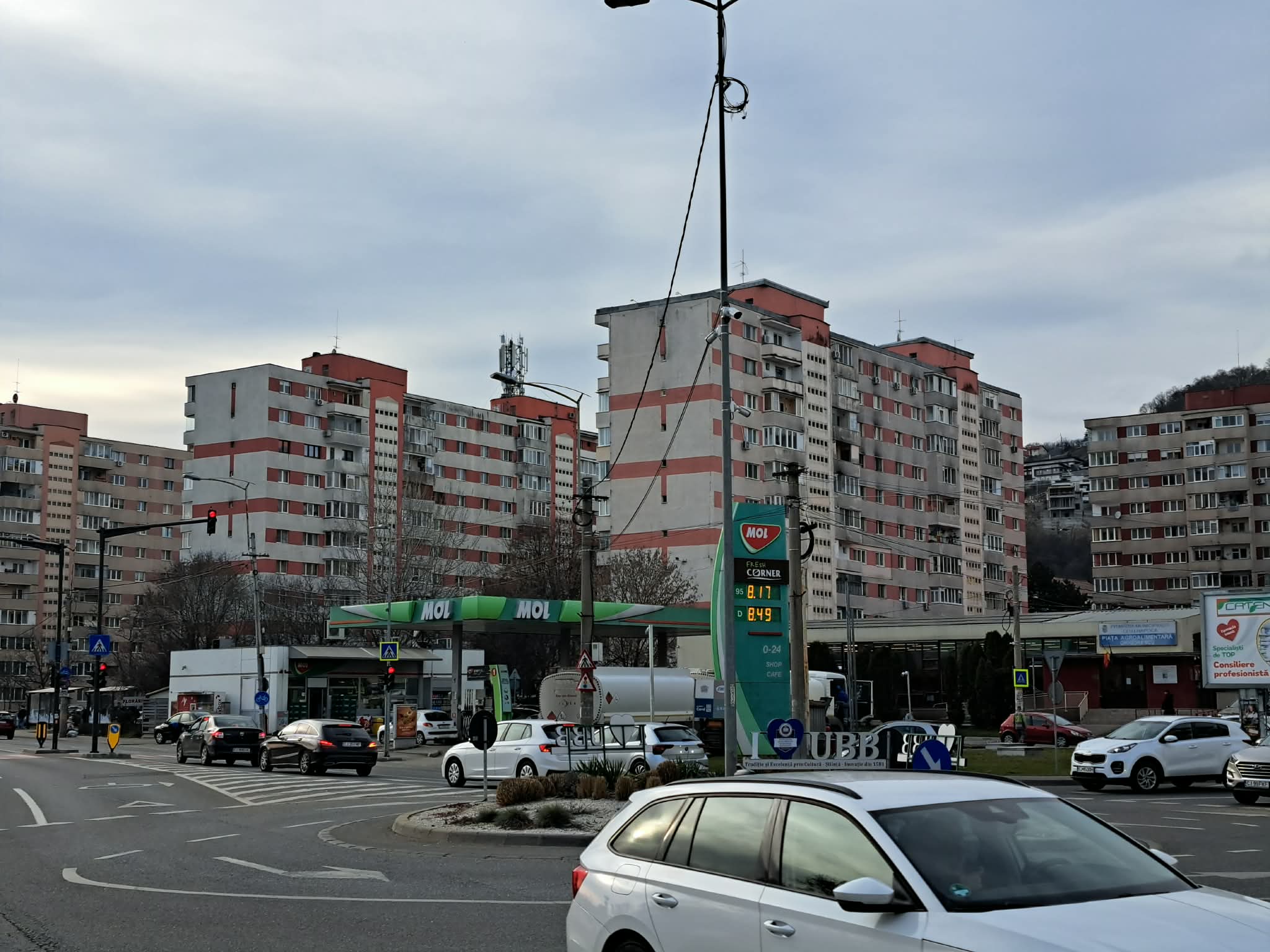 Guvernul României plafonează adaosul comercial la benzină și motorină | Foto: monitorulcj.ro