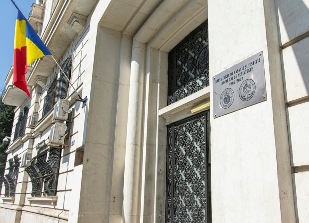 Înalta Curte de Casație și Justiție (ÎCCJ) a suspendat activitatea Comitetului pentru legile Justiției, înființat de prim-ministrul Ilie Bolojan | Foto: Facebook, Înalta Curte de Casație și Justiție