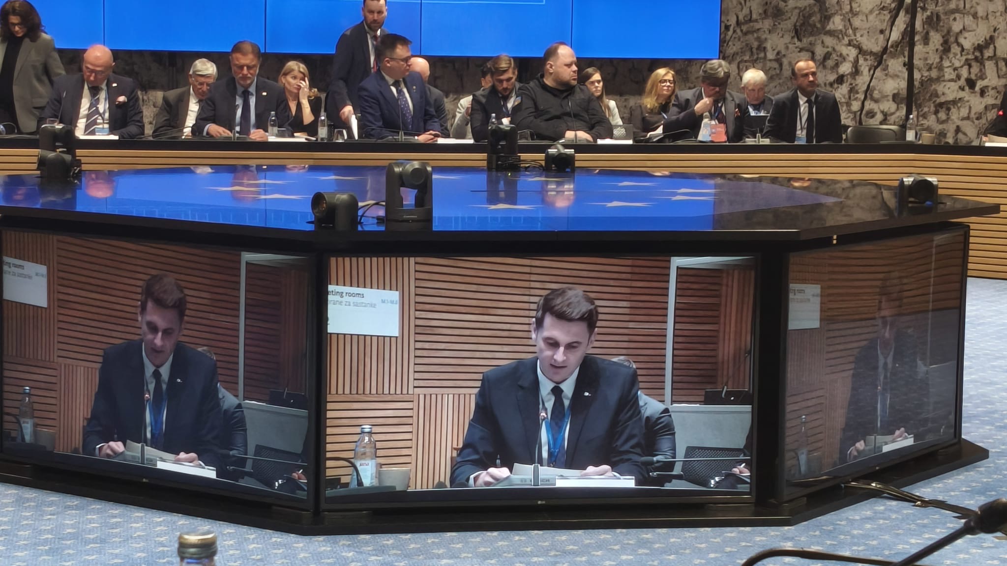 Președintele Senatului, clujeanul Mircea Abrudean (PNL), a participat în perioada 24-25 martie 2026 la Summitul parlamentar al Inițiativei celor Trei Mări, organizat la Zagreb, Croația. Foto: Senatul României