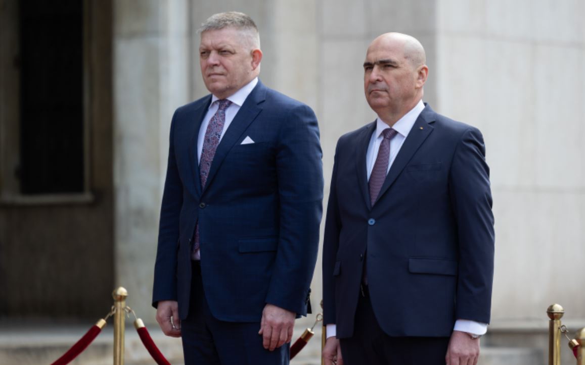 Primirea oficială de către premierul Ilie Bolojan a prim-ministrului Slovaciei, Robert Fico, la Palatul Victoria, 27 martie 2026|Foto: gov.ro