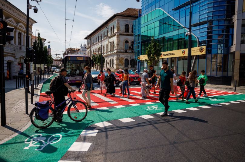 România rămâne pe locul 45 în în clasamentul mondial pentru calitatea vieții și bunăstarea socială | Foto: Facebook, Primăria Cluj-Napoca