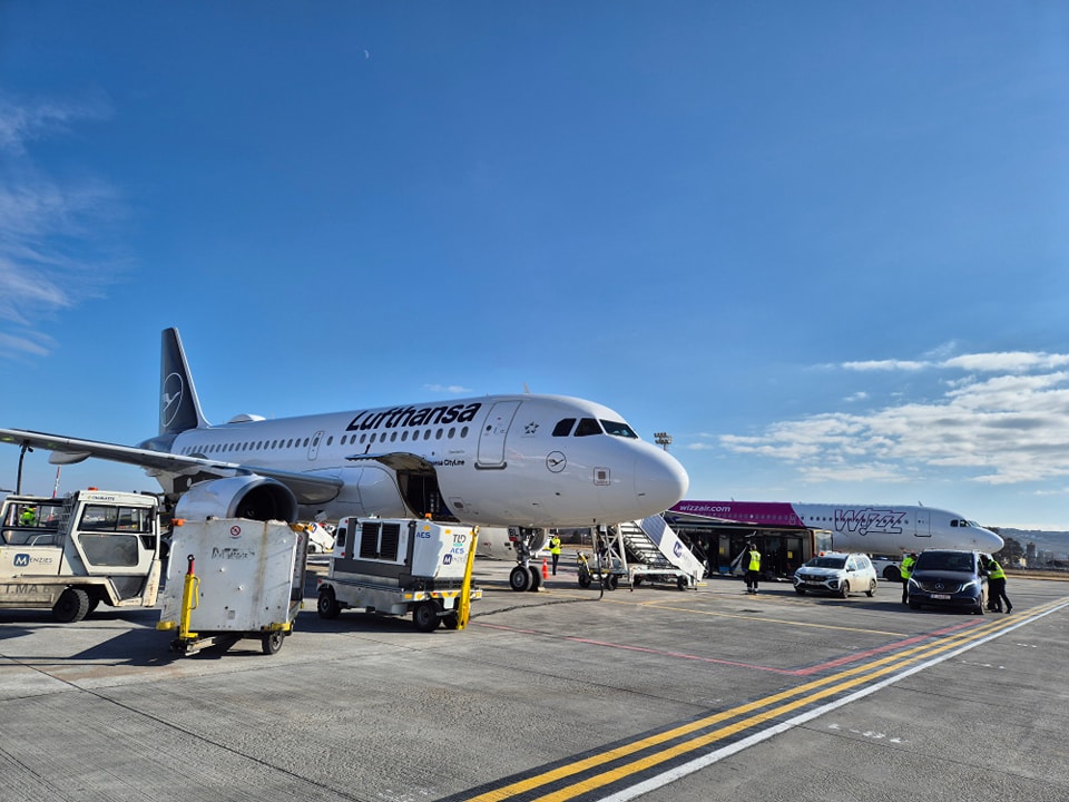 Continuă ANULAREA zborurilor la Aeroportul Internațional Cluj din cauza grevei angajaților Lufthansa | Foto: Facebook, Aeroportul Internațional Avram Iancu Cluj