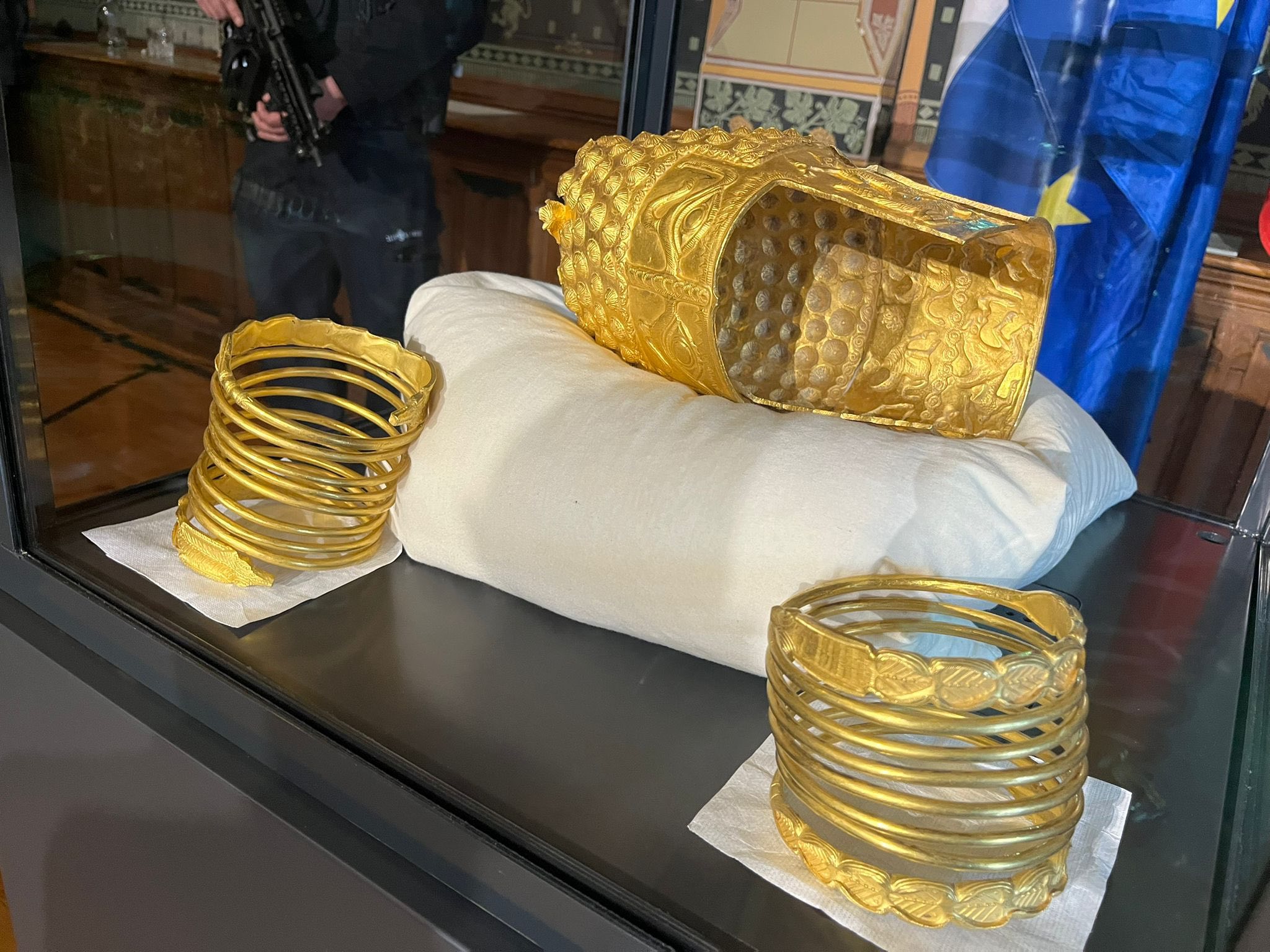 Coiful de la Coțofenești revine în România | Foto: Ministerul Culturii (cultura.ro)