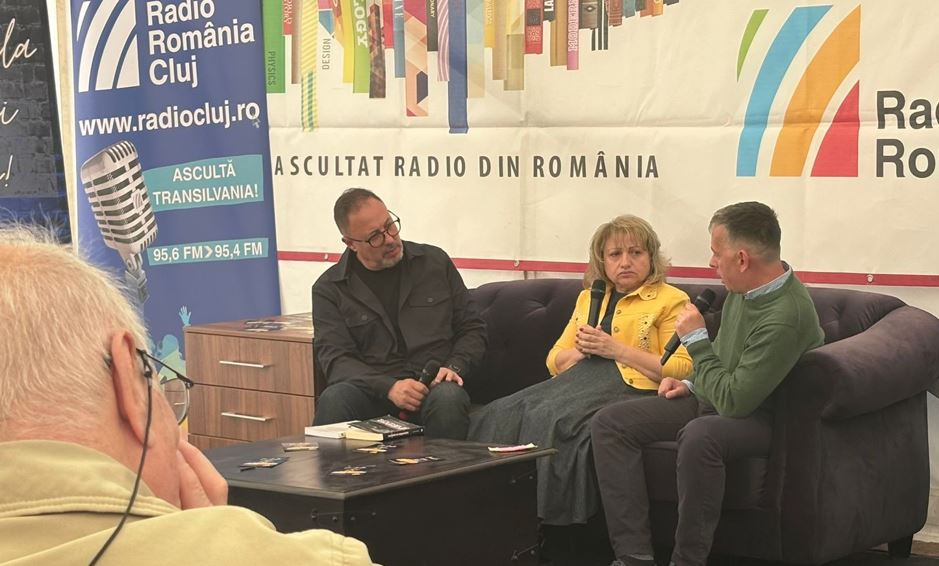 Dezbatere-eveniment la Gaudeamus 2026: Rolul educației media în combaterea dezinformării online. Fake news, emoție și violență în epoca post-adevăr.|Foto: Mădălina Ivan - monitorulcj.ro