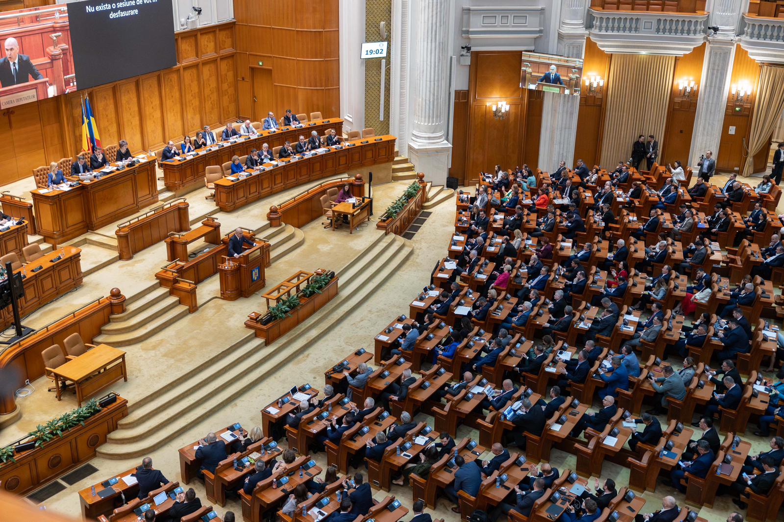 A moțiunea de cenzură împotriva Guvernului condus de Ilie Bolojan |Foto: gov.ro