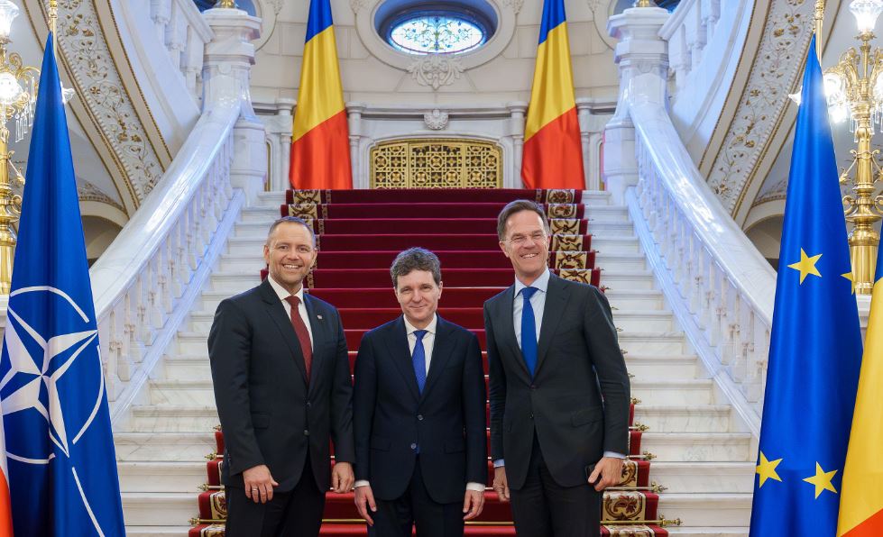 Președintele Poloniei, Karol Nawrocki, președintele României, Nicușor Dan și secretarul general al NATO, Mark Rutte, la Palatul Cotroceni în deschiderea Summitului B9|Foto: presidency.ro