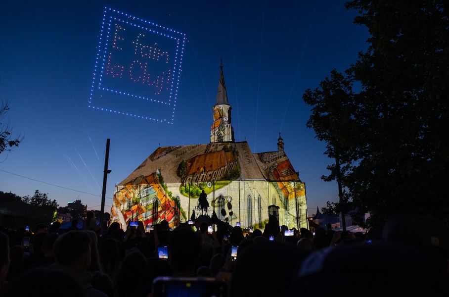 Zilele Clujului. Multiculturalitate, artă stradală și un emoționant spectacol de drone: Peste 100.000 de oameni au sărbătorit vineri orașul. |Foto: Primăria Cluj-Napoca