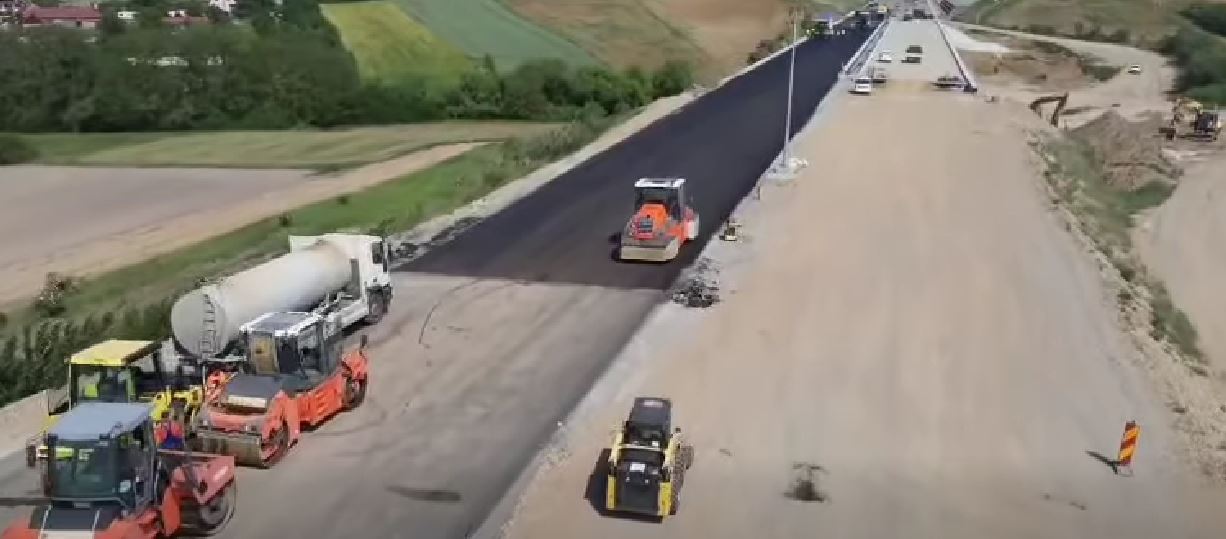 Circulația rutieră pe segmentul Suplacu de Barcău Chiribiș (A3), șanse maxime de deschidere până la finalul lui 2026|Foto: Compania Națională de administrare a Infrastructurii rutiere - Facebook