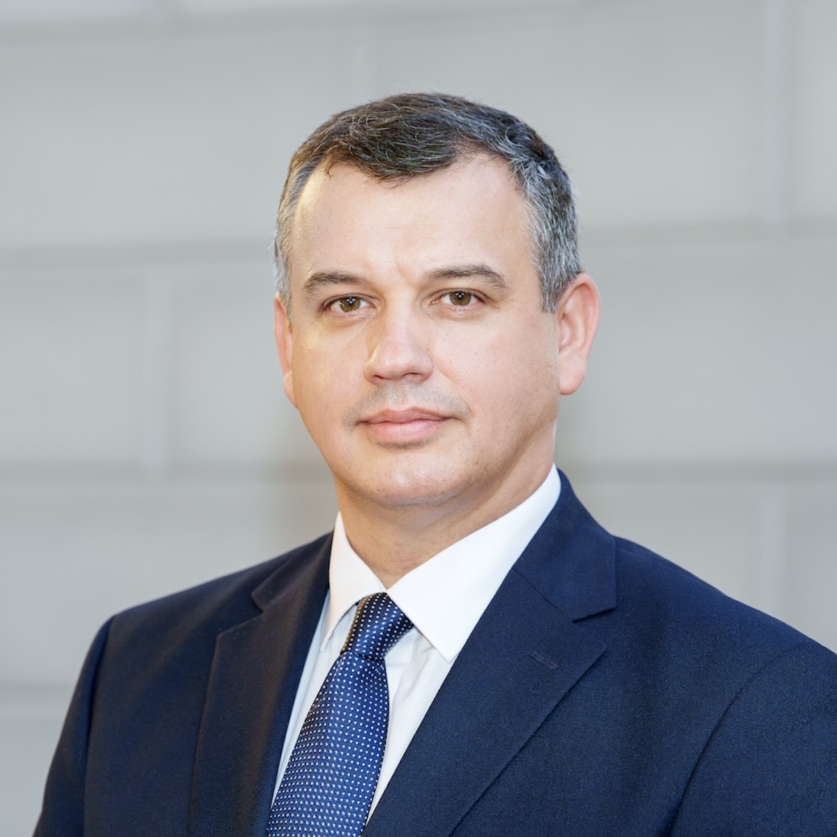 Premierul desemnat, Eugen Tomac, își pune speranța în PNL să îi dea un vot de încredere în Parlament | Foto: presidency.ro