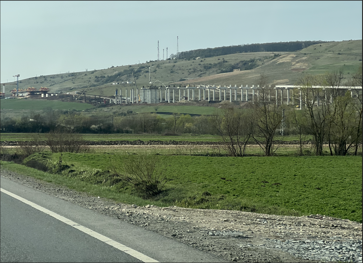 Președintele Consiliului Județean Cluj, Alin Tișe: „Risipim 3 kilometri de autostrază pe zi în România” | Foto: monitorulcj.ro / Fotografie ilustrativă