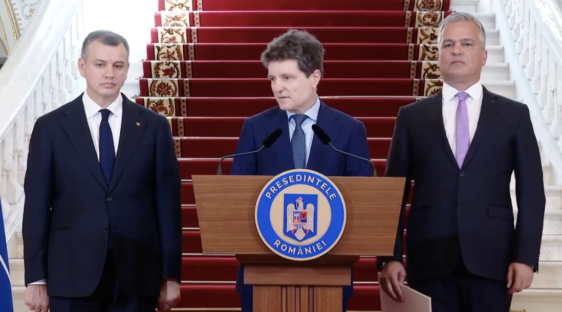 După retragerea lui Eugen Tomac din cursa pentru formarea Guvernului, președintele Nicușor Dan a decis să îl desemneze pe Adrian Veștea pentru funcția de prim-ministru. | Foto: captură video Administrația Prezidențială a României - Facebook