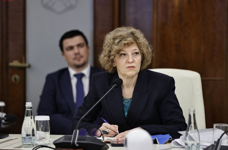 Oana Gheorghiu și Dragoș Pîslaru s-au înscris în PNL. Bolojan își consolidează echipa înaintea Congresului extraordinar al partidului.|Foto: gov.ro