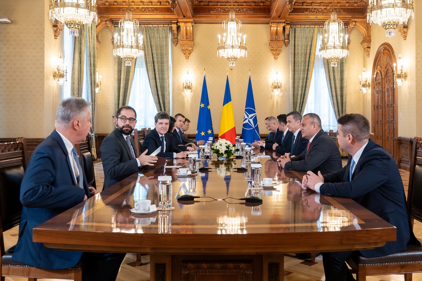 Partidele parlamentare, convocate la consultări de președintele României, Nicușor Dan. Fotografie realizată în 18 mai 2026, la consultările avute de Nicușor Dan cu liderii PSD | Foto: presidency.ro