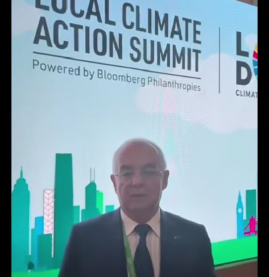 Emil Boc, apel de la Londra pentru susținerea investițiilor verzi și reducerea prețului la energie: „«Băieții deștepți din energie» trebuie să înțeleagă că nu se mai poate așa”|Foto: Emil Boc - Facebook