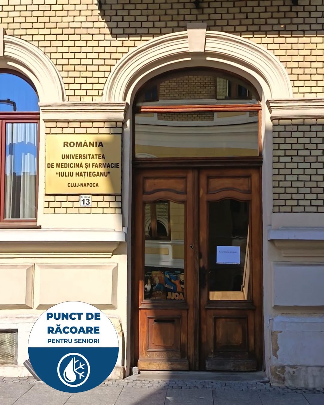 UMF Cluj, punct de răcorire pentru seniori pe timp de caniculă | Foto: Facebook, UMF Iuliu Hațieganu Cluj-Napoca