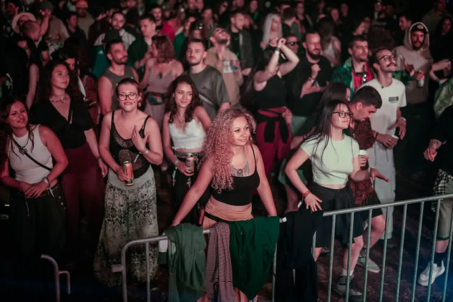 Music Outdoor Experience (MOX) încheie duminică ediția din 2026, după patru zile în care Valea Drăganului a găzduit concerte, activități în aer liber și experiențe dedicate iubitorilor de natură.  | Foto: Facebook MOX