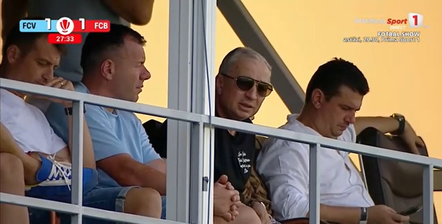 Dan Petrescu, prima apariție publică după ce s-a confruntat cu probleme de sănătate!