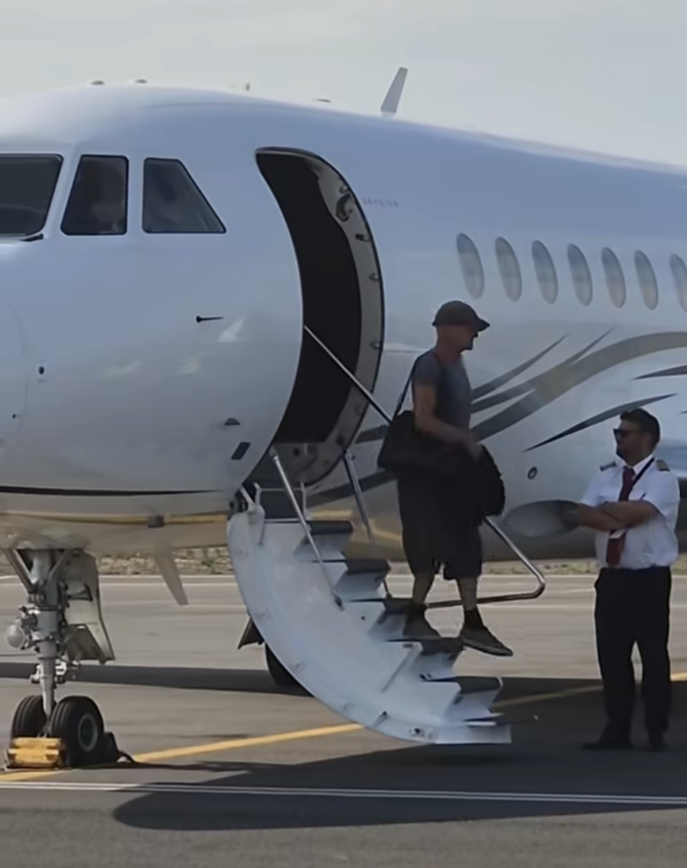 Sting a aterizat la pe Aeroportul Internațional „Avram Iancu” Cluj, joi, 6 august 2026 | Foto: Facebook, Aeroportul Internațional „Avram Iancu” Cluj