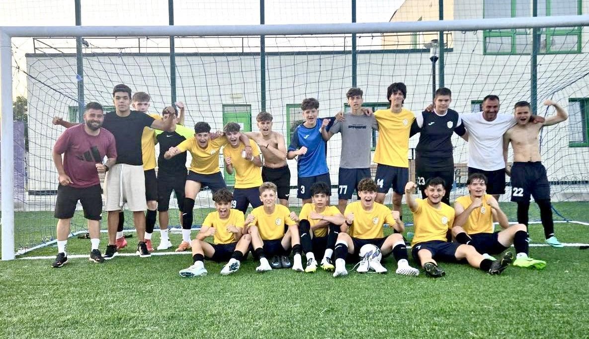 Un junior din Dej a semnat cu o echipă din Superligă: „Are tot ce îi trebuie ca să ajungă mare!” | EXCLUSIV