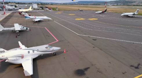 Cea mai aglomerată săptămână din istoria Aeroportului Internațional Cluj! Peste 91.000 de pasageri și un nou record doborât: cel mai mare număr de aeronave parcate simultan|Foto: Aeroportul Internațional „Avram Iancu” Cluj - Facebook