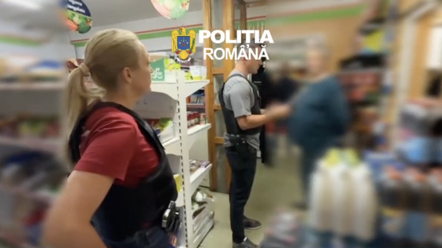 Polițiștii clujeni au reținut pentru 24 de ore un bărbat de 72 de ani, suspectat de agresiune sexuală asupra unei minore. | Foto: captură video / IPJ Cluj
