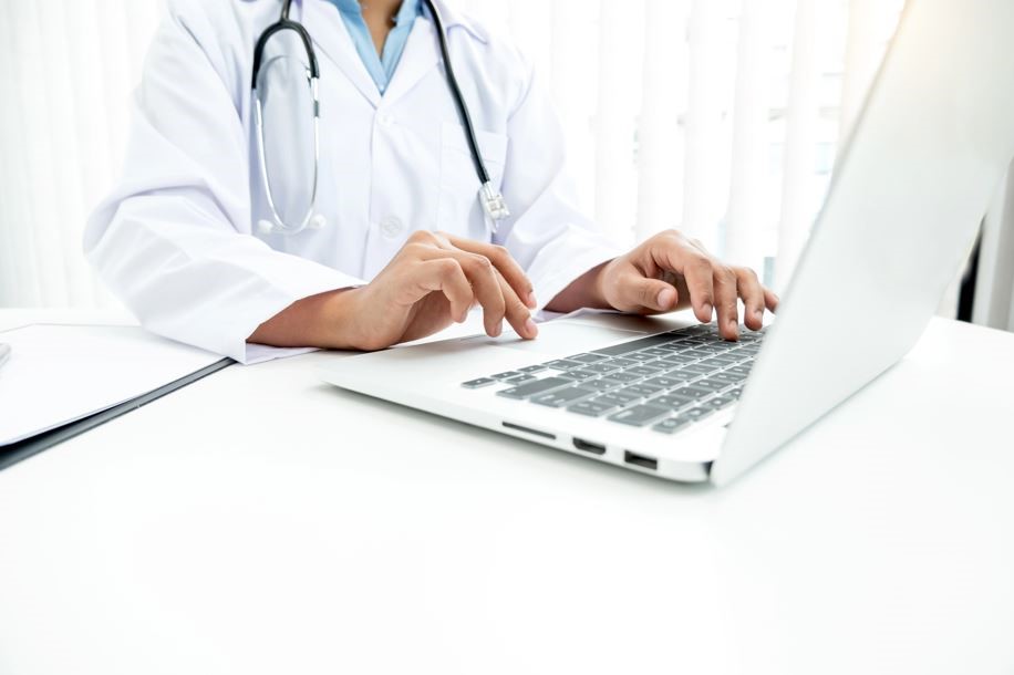 Platforma E-Sănătatea Mea, o lansare eșuată: Noul serviciu nu poate fi accesat de pacienți. Medicii de familie din Cluj acuză lipsa unui manual de utilizare: „Nu a existat o demonstrație a funcționalităților platformei”.