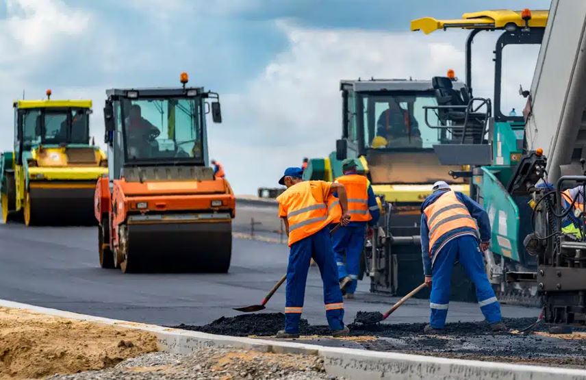 Criza bugetară se adâncește: fondurile pentru investițiile de infrastructură locală s-au terminat! Primăriile pot decide sistarea proiectelor aflate în execuție.