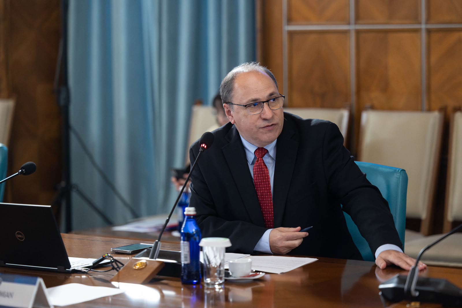 Ministrul interimar al Educației, Mihai Dimian, a comentat rezultatele României la evaluările PISA 2025 | Foto: gov.ro
